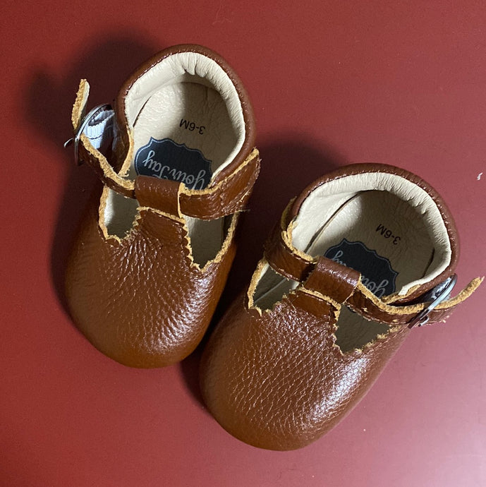 Your tay 3-6m like new soft soles