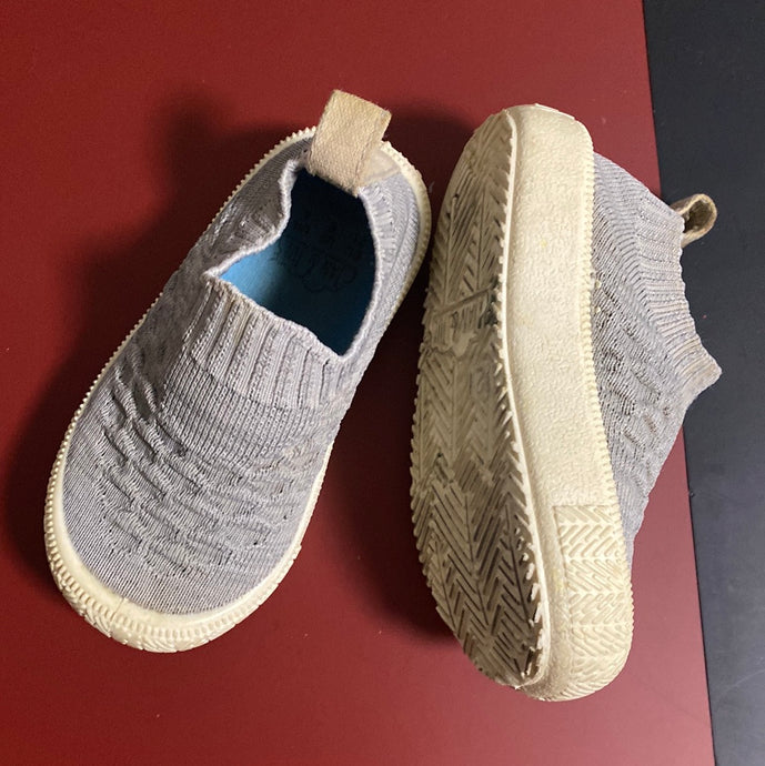 Jan Jul size 6 baby ( washable )