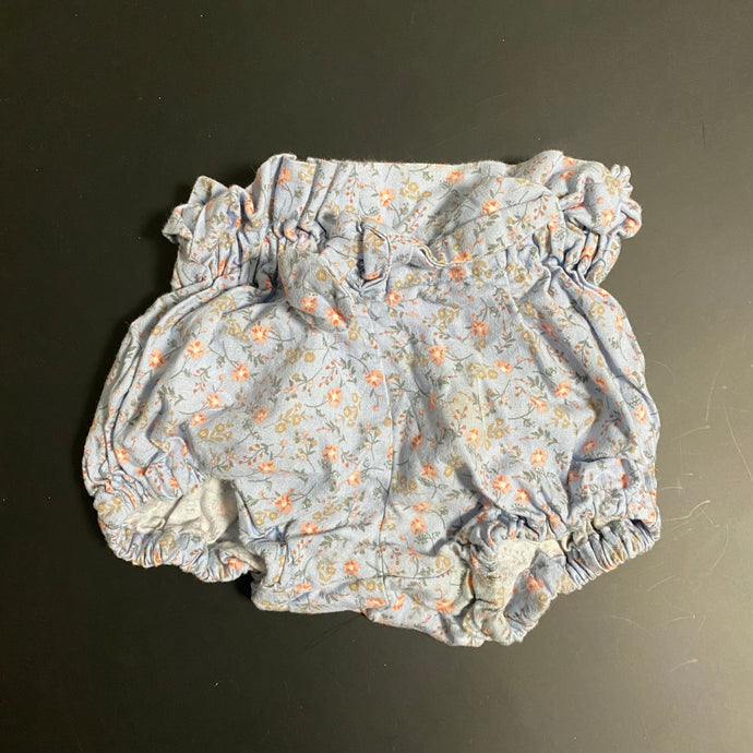Jacquie sews 6-12 more blue in person