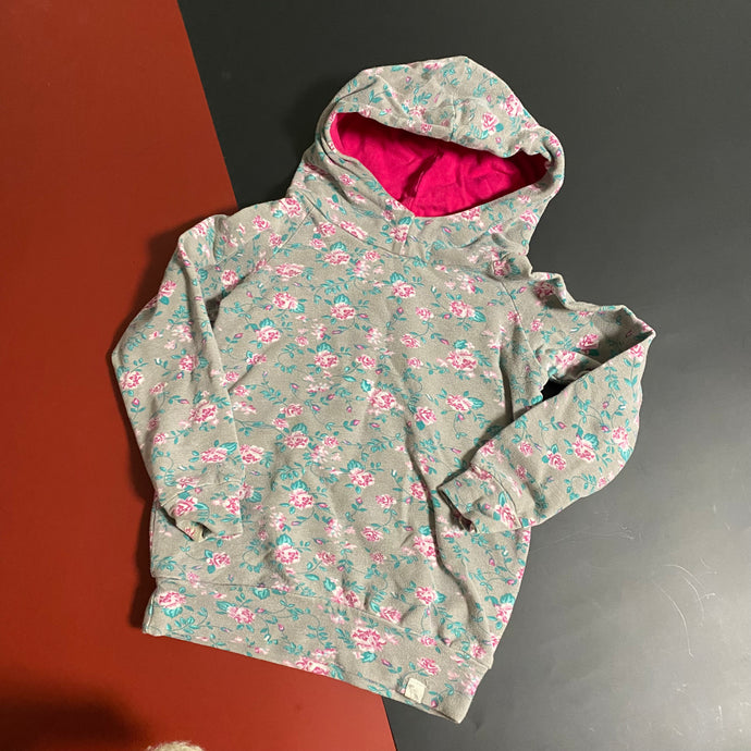 Bear Roo size 2T  light pill