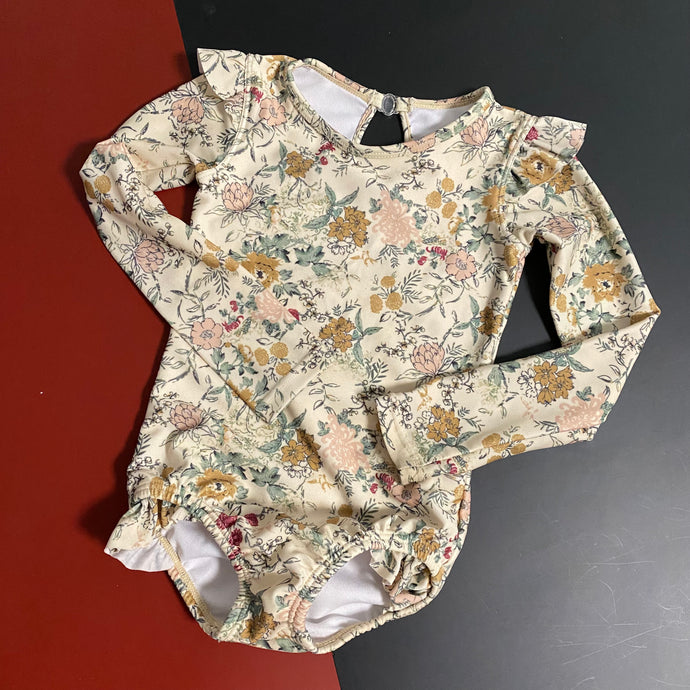 Jamie Kay 6-12m baithing suit ( like new )