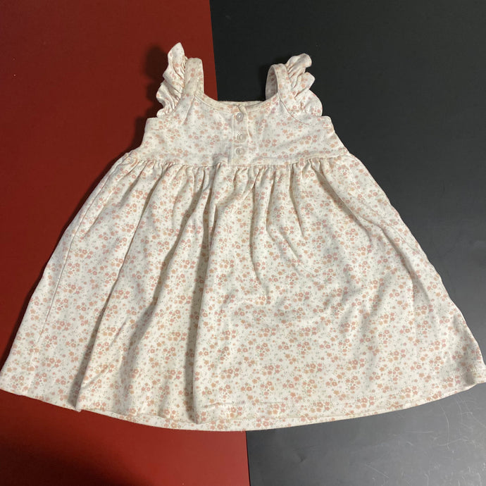 Jamie Kay 3y ( play because it’s white )