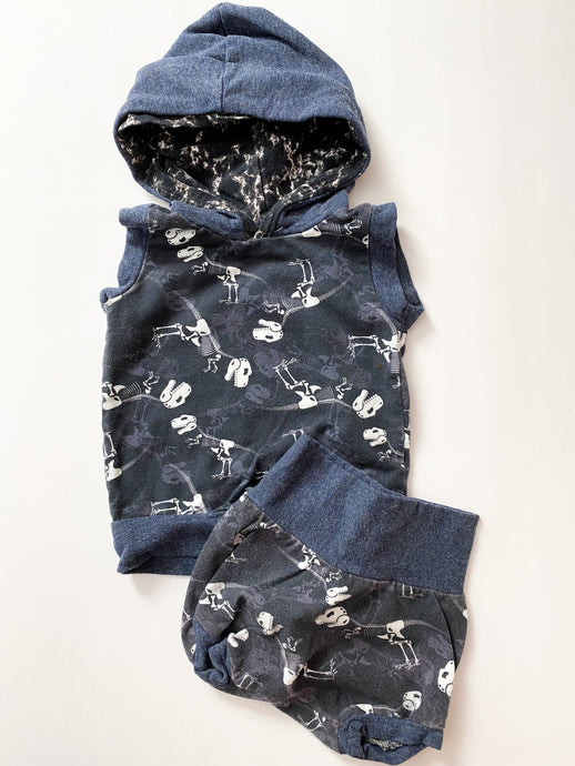 LAB set 6-9m ( some fading )